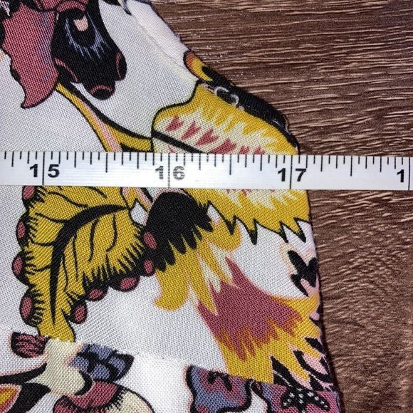 J For Justify Medium Cream with floral print dress - Picture 4 of 9